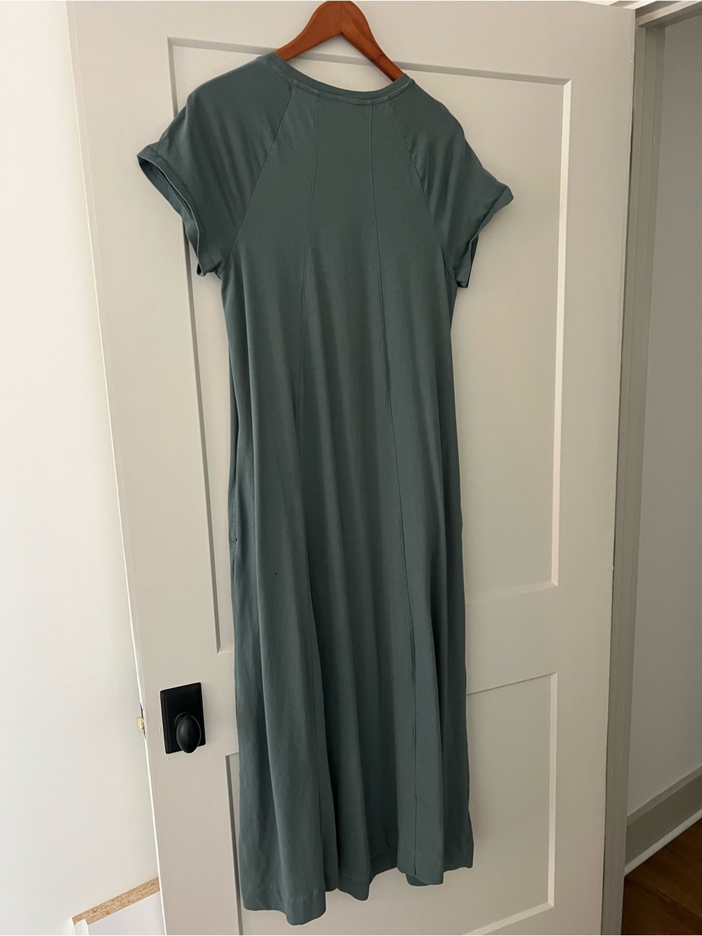LOFT Sage Green Short Sleeve Maxi Dress - Picture 4 of 4